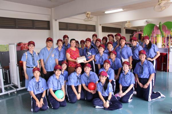 นักเรียนจากโรงเรียนเรยีนาเชลีวิทยาลัย ศึกษาดูงาน