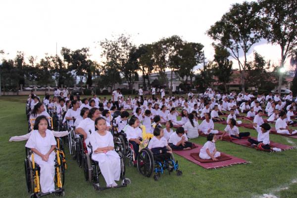 กิจกรรมค่ายคุณธรรม จริยธรรม ถวายความอาลัยแด่พระบาทสมเด็จพระปรมินทรมหาภูมิพลอดุลยเดช