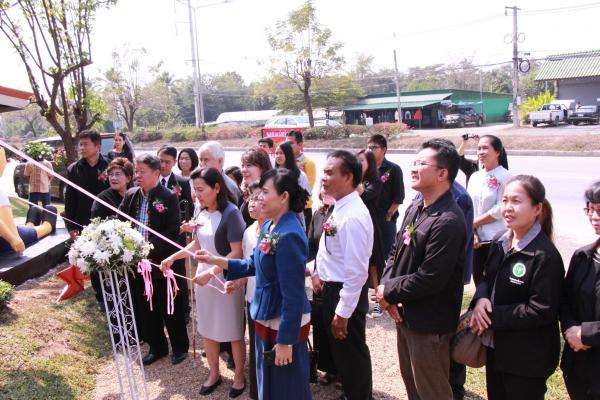 พิธีเปิด “ร้านหลานย่า” ร้านค้าเพื่อกิจการสังคม โรงเรียนศรีสังวาลย์เชียงใหม่